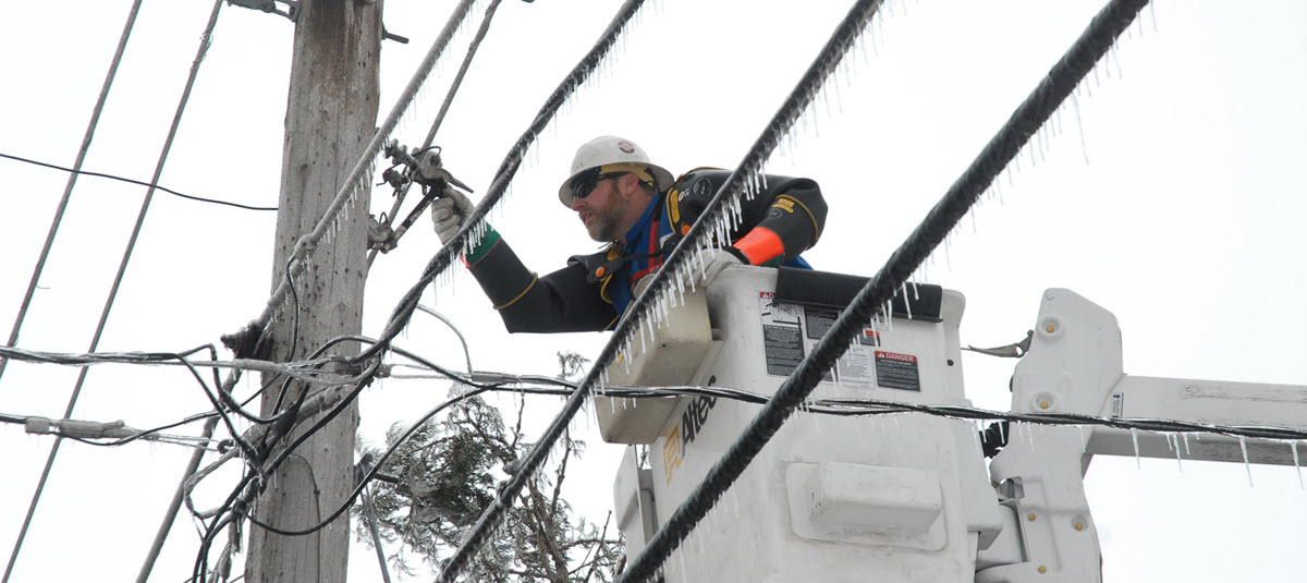 line worker restoring power